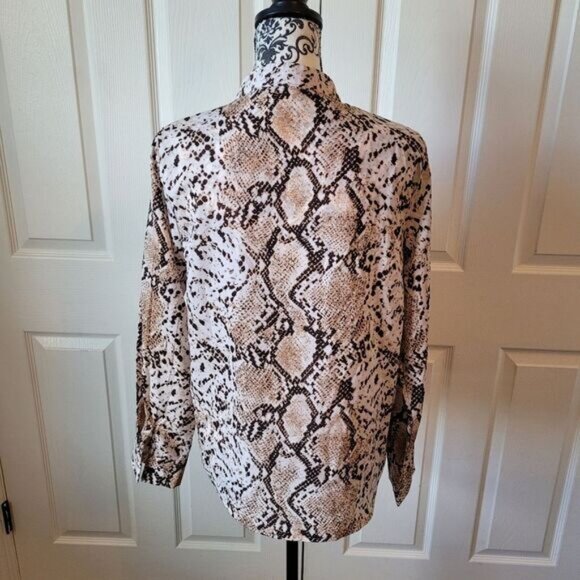 Classy snake print woman's long sleeve top - Picture 3 of 8